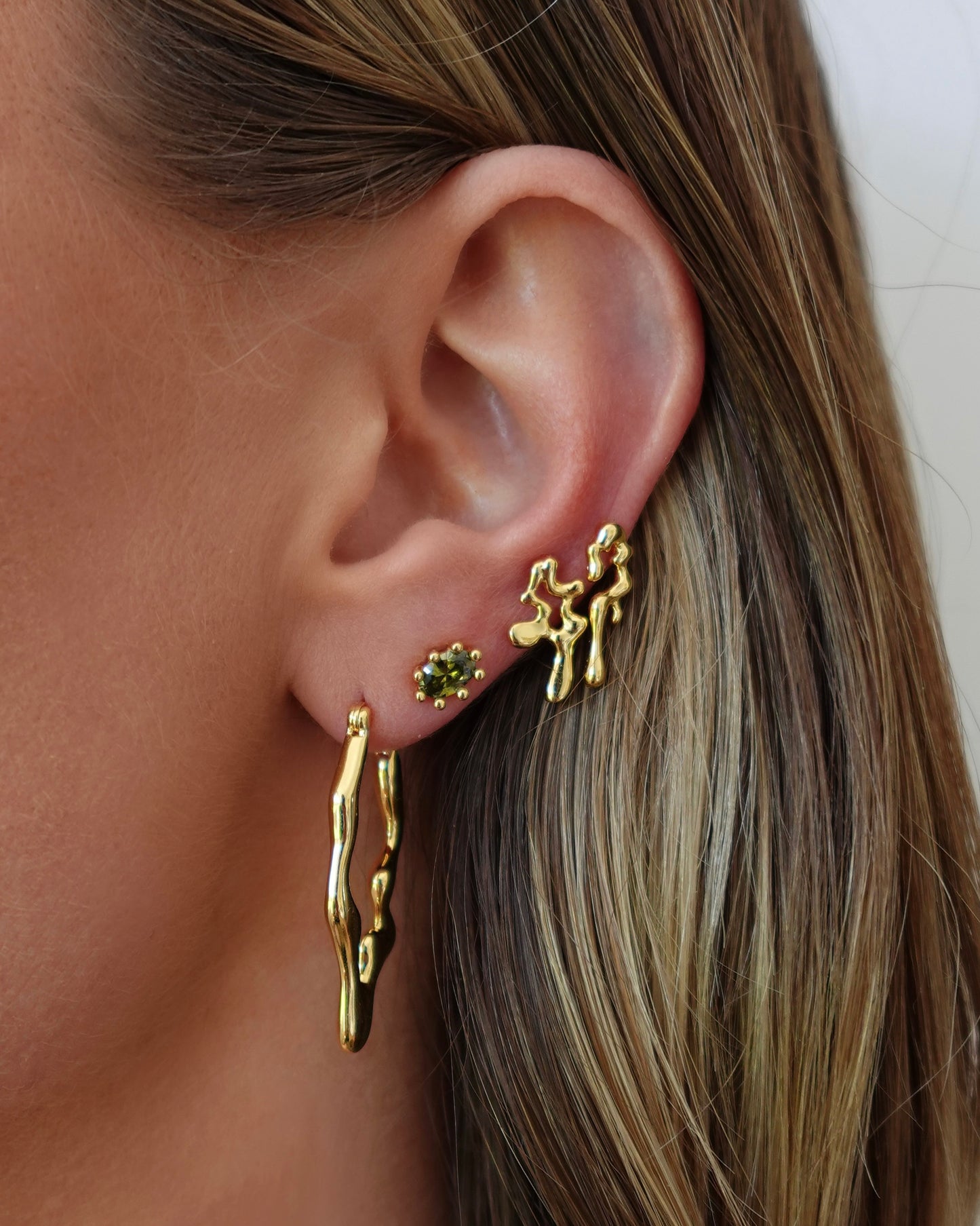 Pebla Gold Earrings