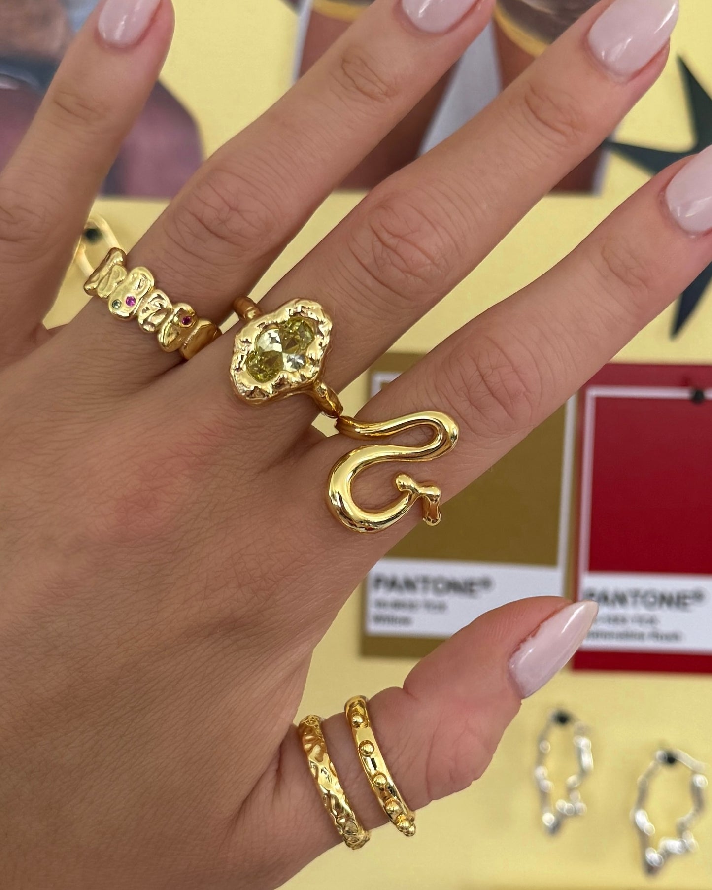 Whirl Gold Ring