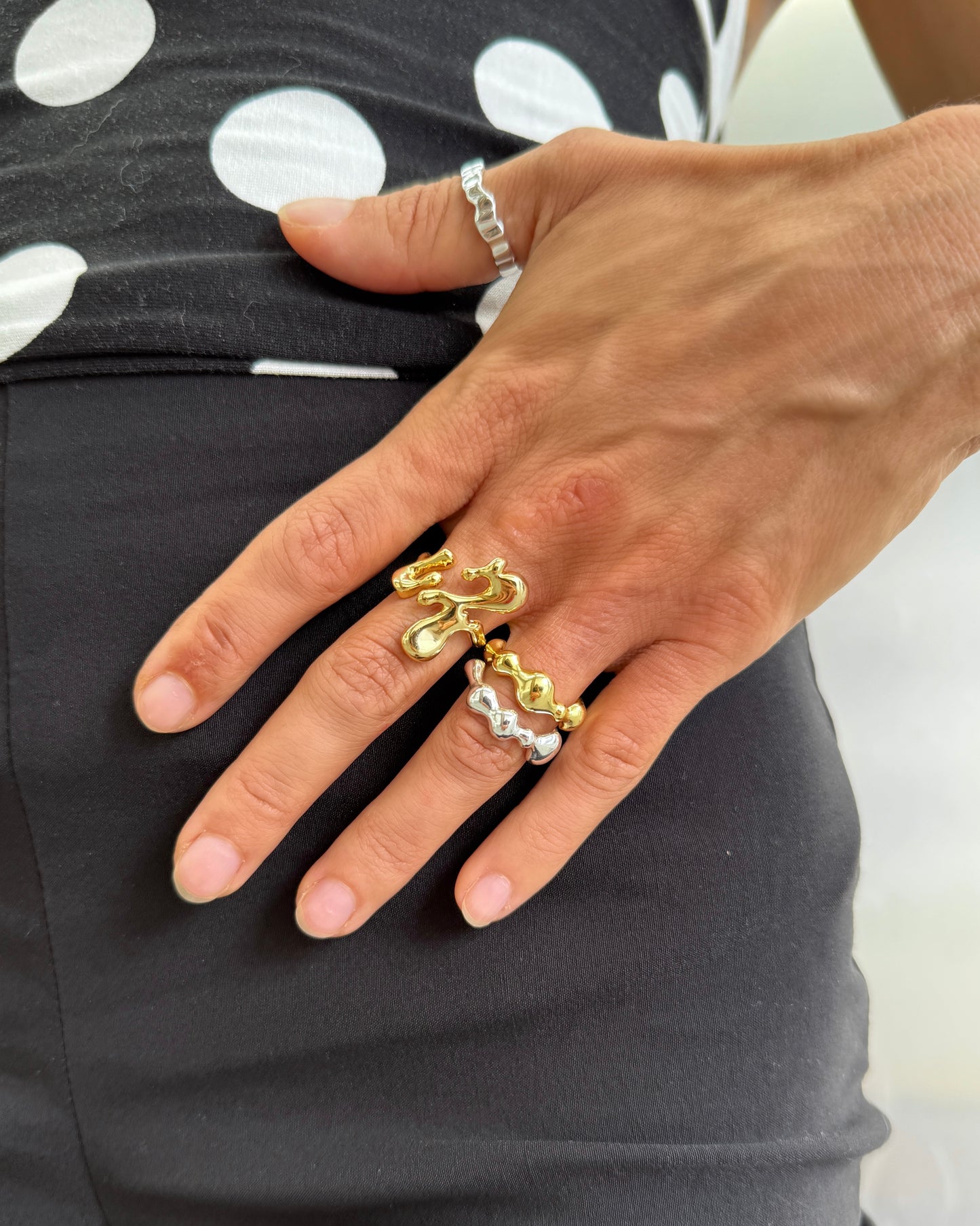 Vespera Gold