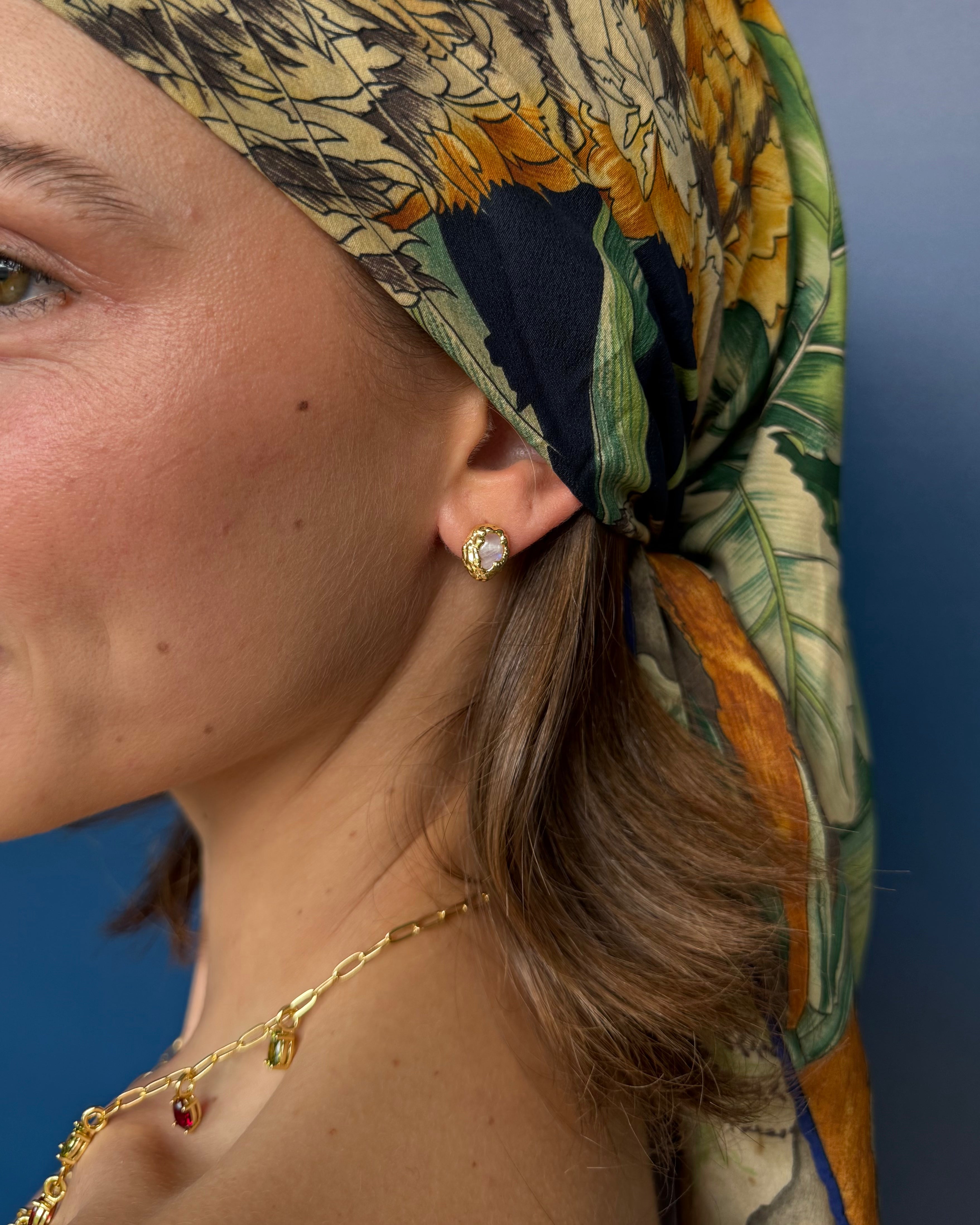 Moonette Gold Earrings