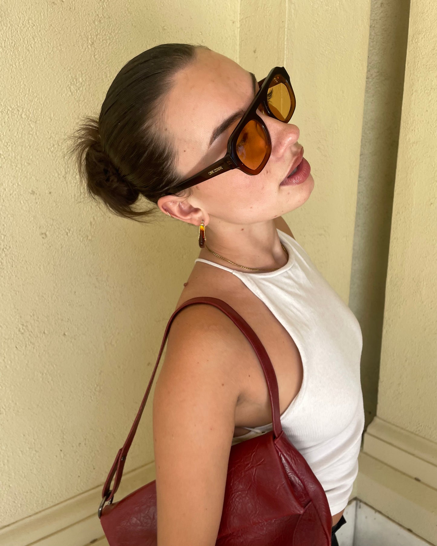 August - Amber/Brown
