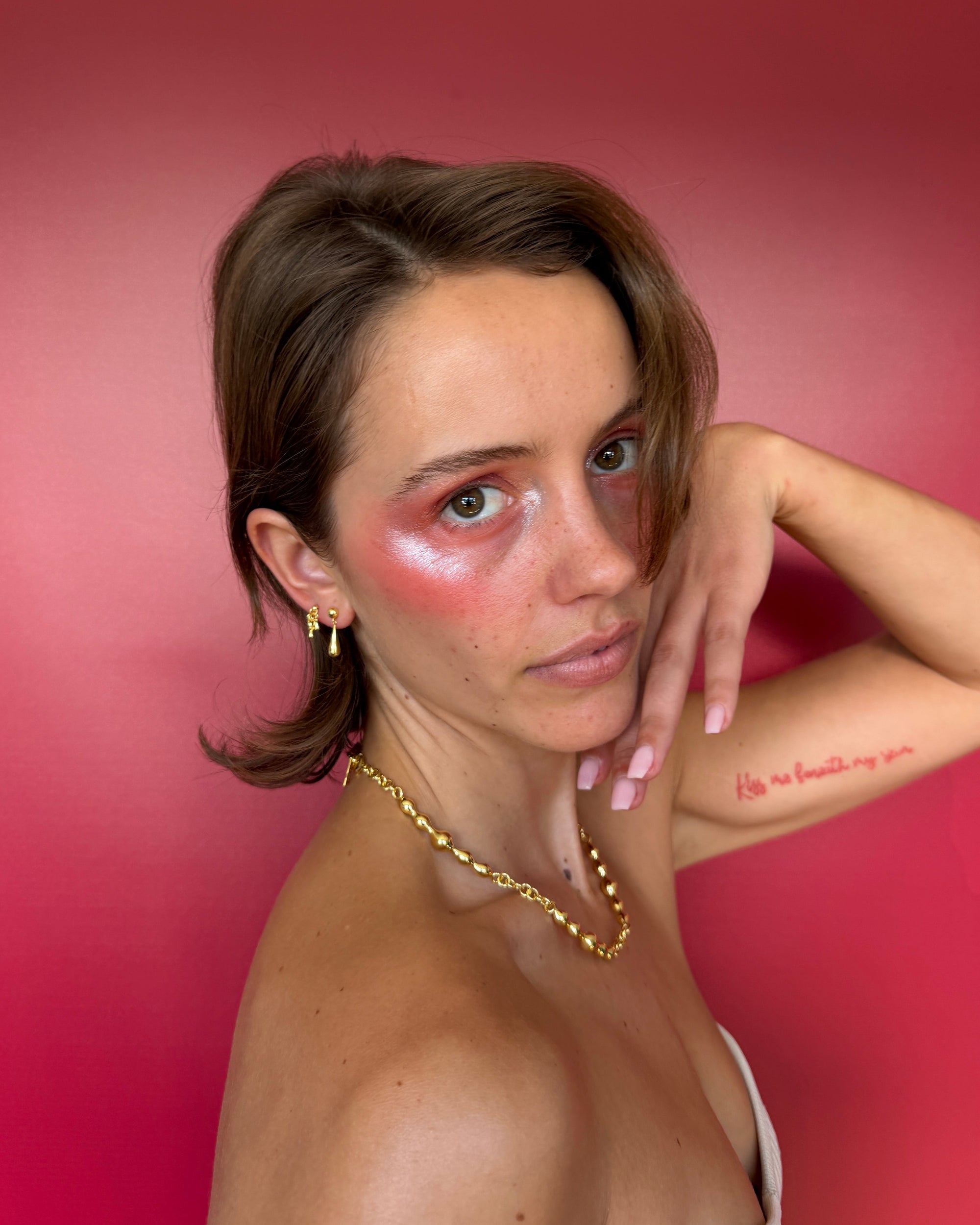 Glossy Gold Necklace