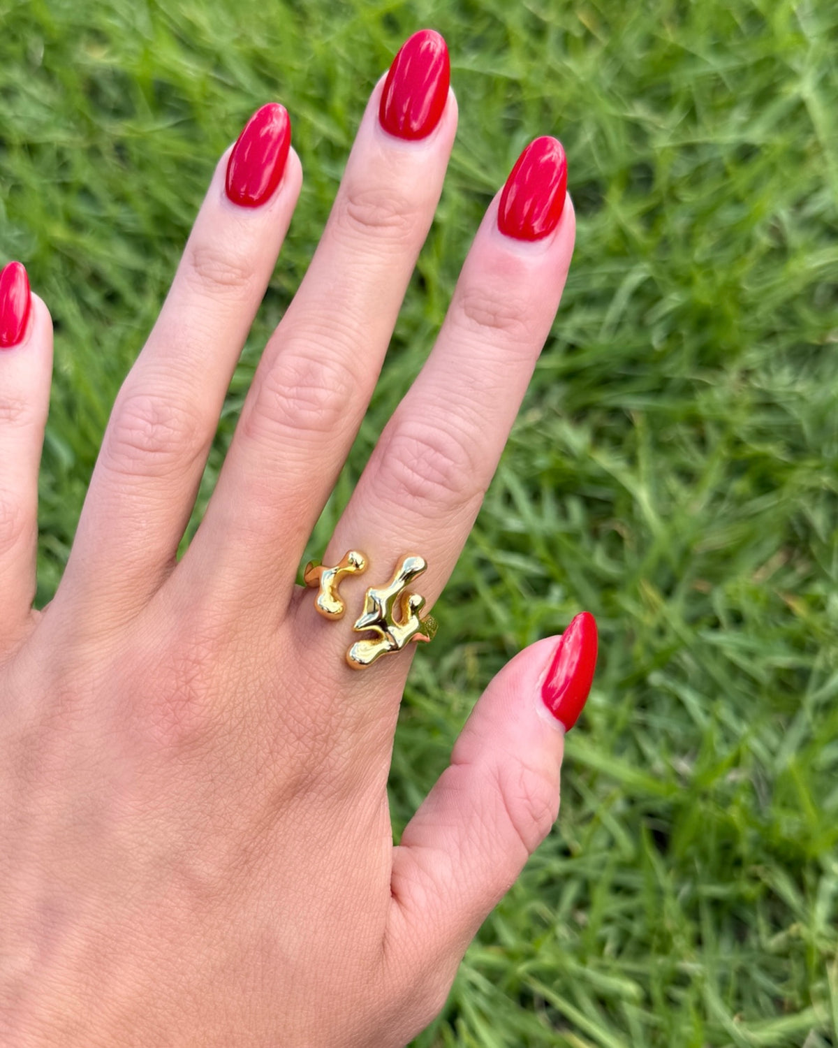 Wiggle Gold Ring