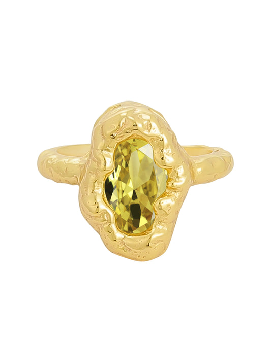 Bossy Gold Ring